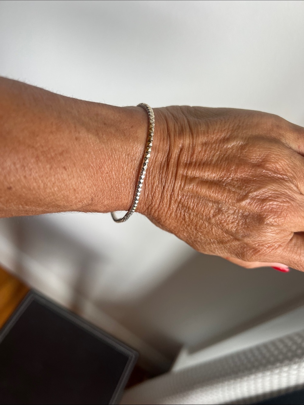 Classic Silver Faceted Cuff Bracelet for Women
